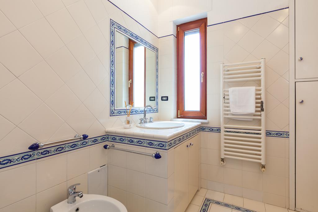 Cervantes I - Bh 65 Napoli Ngoại thất bức ảnh